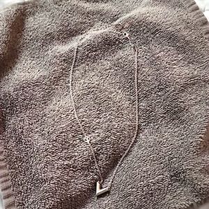 Louis Vuitton V necklace